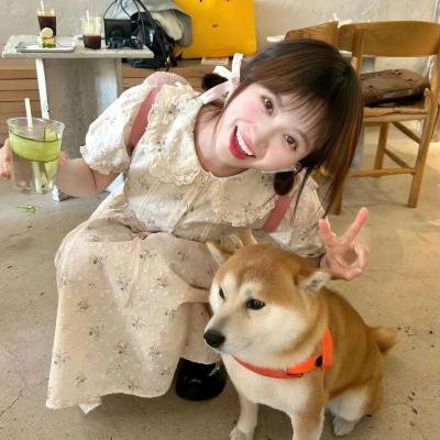 笼中女